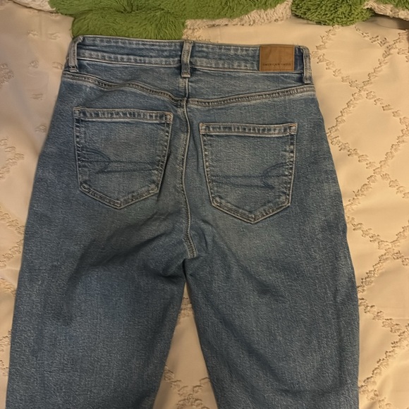 American Eagle jeans women’s - Picture 3 of 4